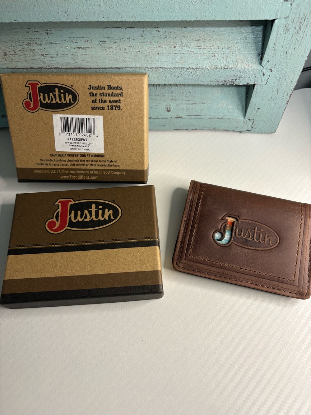 Justin Boots Brown Leather Bi-Fold Wallet with Embossed Logo